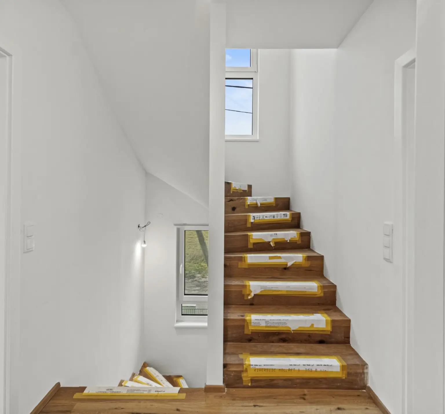 3 | ++ NEU ++ REIHENHAUS mit Balkon, Terrasse und Wohnkeller in NEUESSLING | Prima Service Immobilien