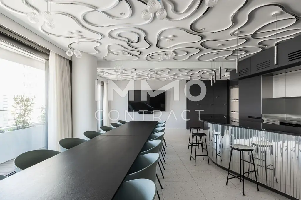 DANUBEFLATS: Stephansdom, Kahlenberg, Neue Donau - alles im Blick! Gym, Pool, Spa, Lounges, Doorman