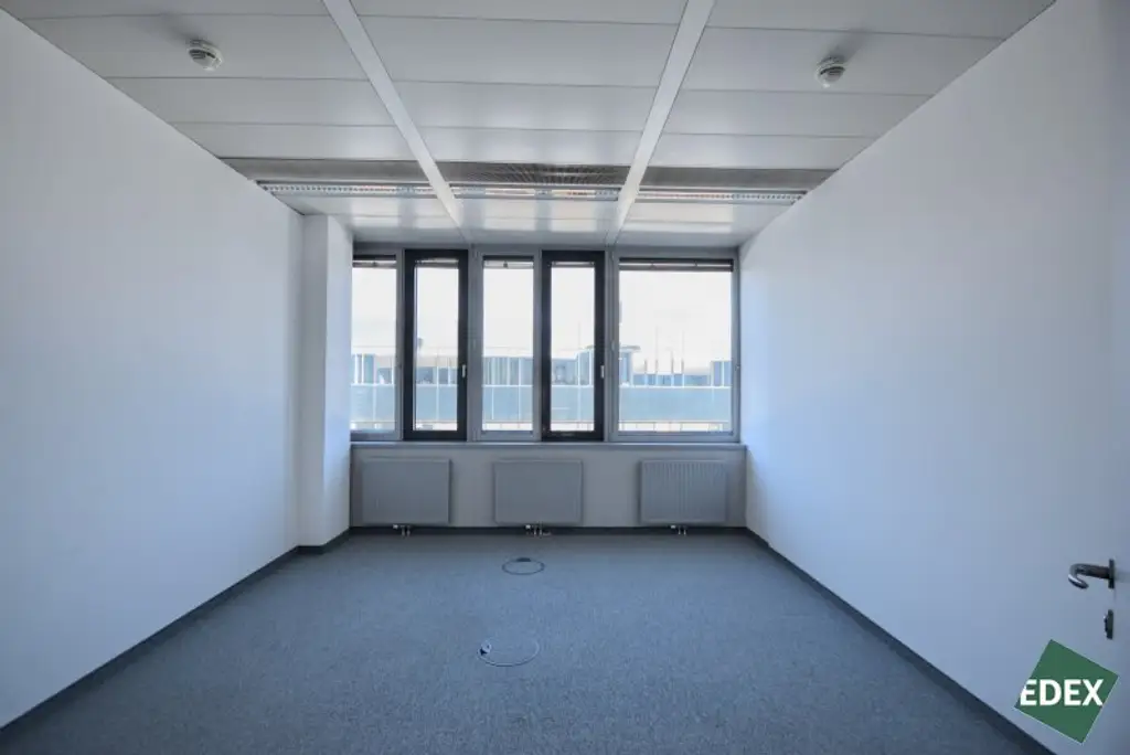 EURO PLAZA - New way of work