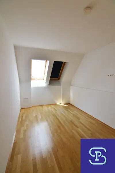 Sanierte 104m² Maisonette-Dachwohnung mit Terrasse und Klima - 1150 Wien