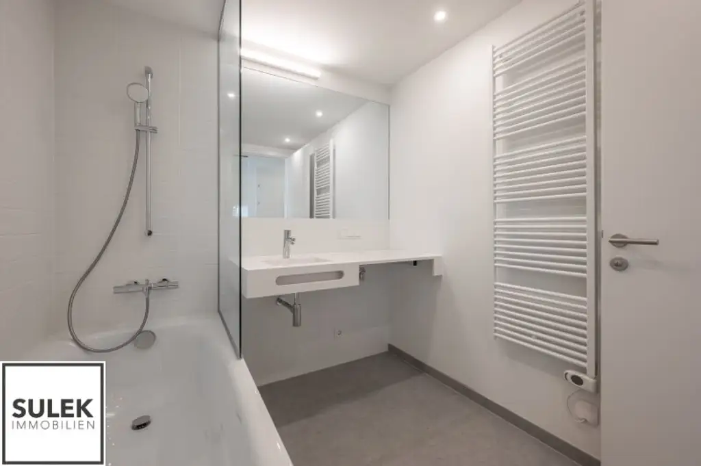 Ab November! Gemütliche, helle Kleinwohnung mit sonniger Loggia - Zweitbezug im Projekt Schön102