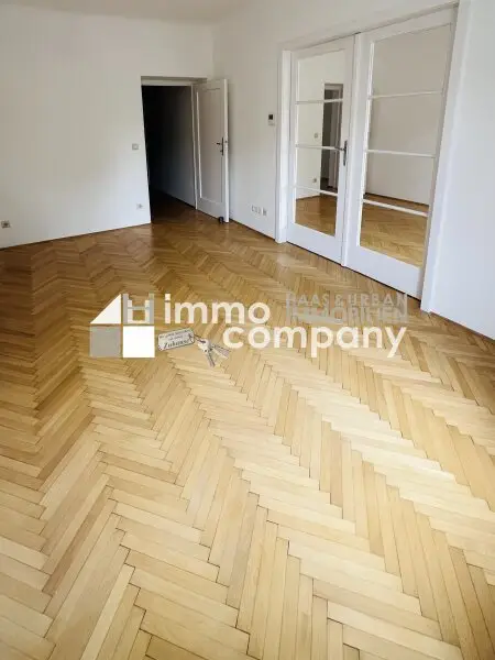 Neue schöne Wohnung mit herrlicher Aussicht! 8. Bezirk. U6 und U2!