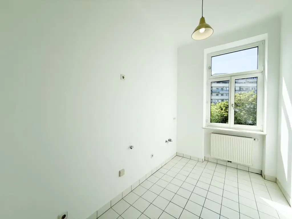 3-Zimmerwohnung mit NEUER EINBAUKÜCHE in 1120 Wien mit Lift zu vermieten - NEUE Wohnküche