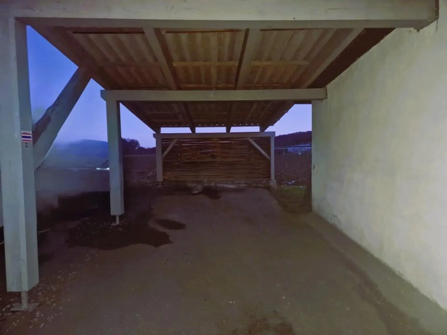 Golfer und Thermenliebhaber aufgepasst! Entzückende ruhige Terrassenwohnung mit Reihenhauscharakter.