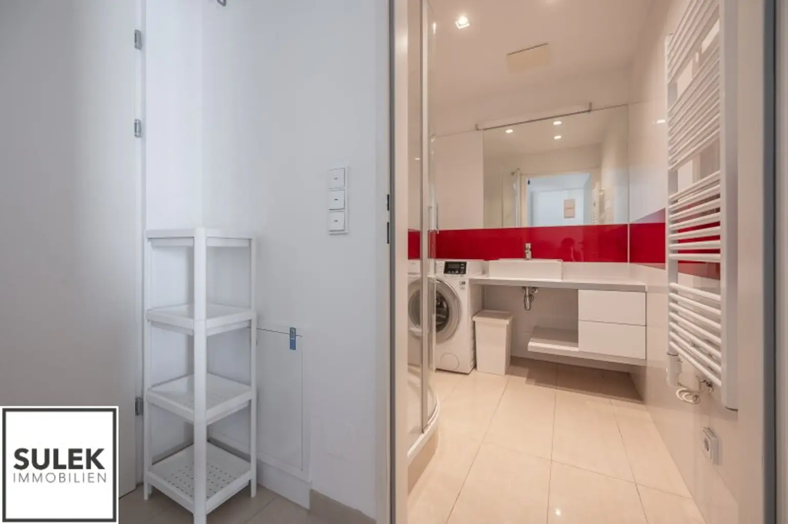 Nähe Floridsdorf Bahnhof (S+U): gepflegte 2-Zimmer-Wohnung mit tollen Lichtverhältnissen