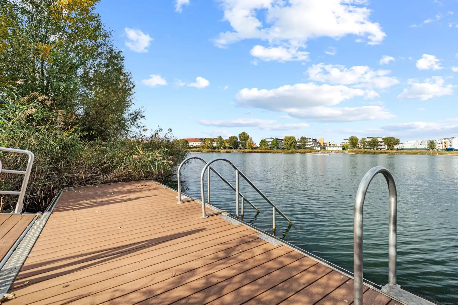 "Traumhaus direkt am See!"