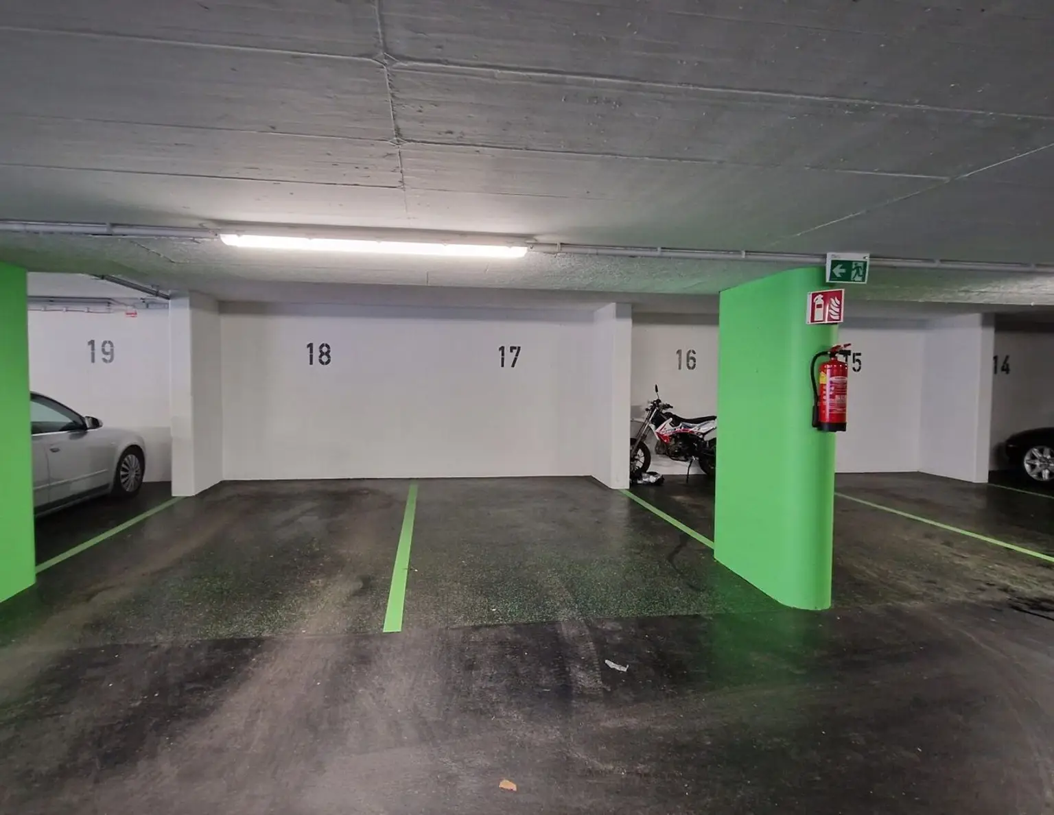 #PARKPLATZ #MIETEN #KLAGENFURT #ROSENEUM #HANS-SACHS-STRAßE 32