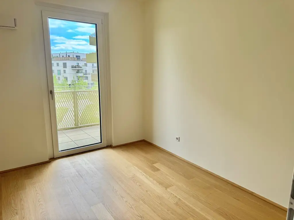 Neu und provisionsfrei: Erstbezug - seltene Gelegenheit zum Spitzenpreis (Gerasdorfer Straße)