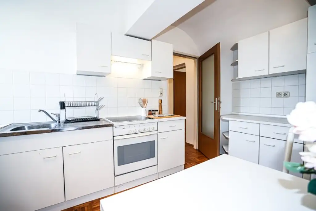 AB 01.02.2026 VERFÜGBAR I JAKOMINIPLATZ IM HERZEN VON GRAZ I LICHTDURCHFLUTET I HAUSTIERE WILLKOMMEN I SPITZENLAGE I PROJEKT WOHNEN