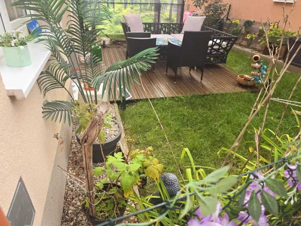 + Ideal für Jung und Alt + leicht leistbares, Neuwertiges und lichtudruchflutetes Reiheneckhaus in Guntersdorf: 3 Zimmer, Garten & Terrasse, Küche, 2 Bäder und 2 Abstellräume für 199.000 €! +