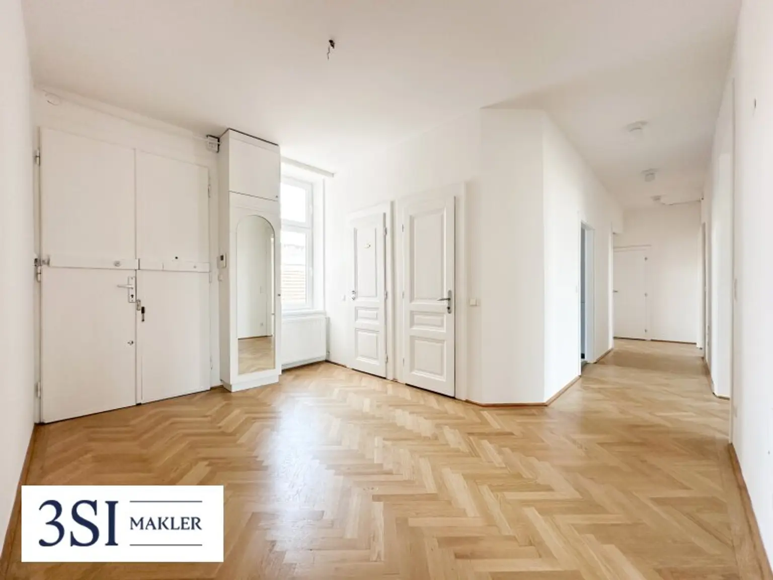 Elegante 4-Zimmer-Altbauwohnung mit Weitblick - in Top-Lage des 4. Bezirks beim Wiener Hauptbahnhof