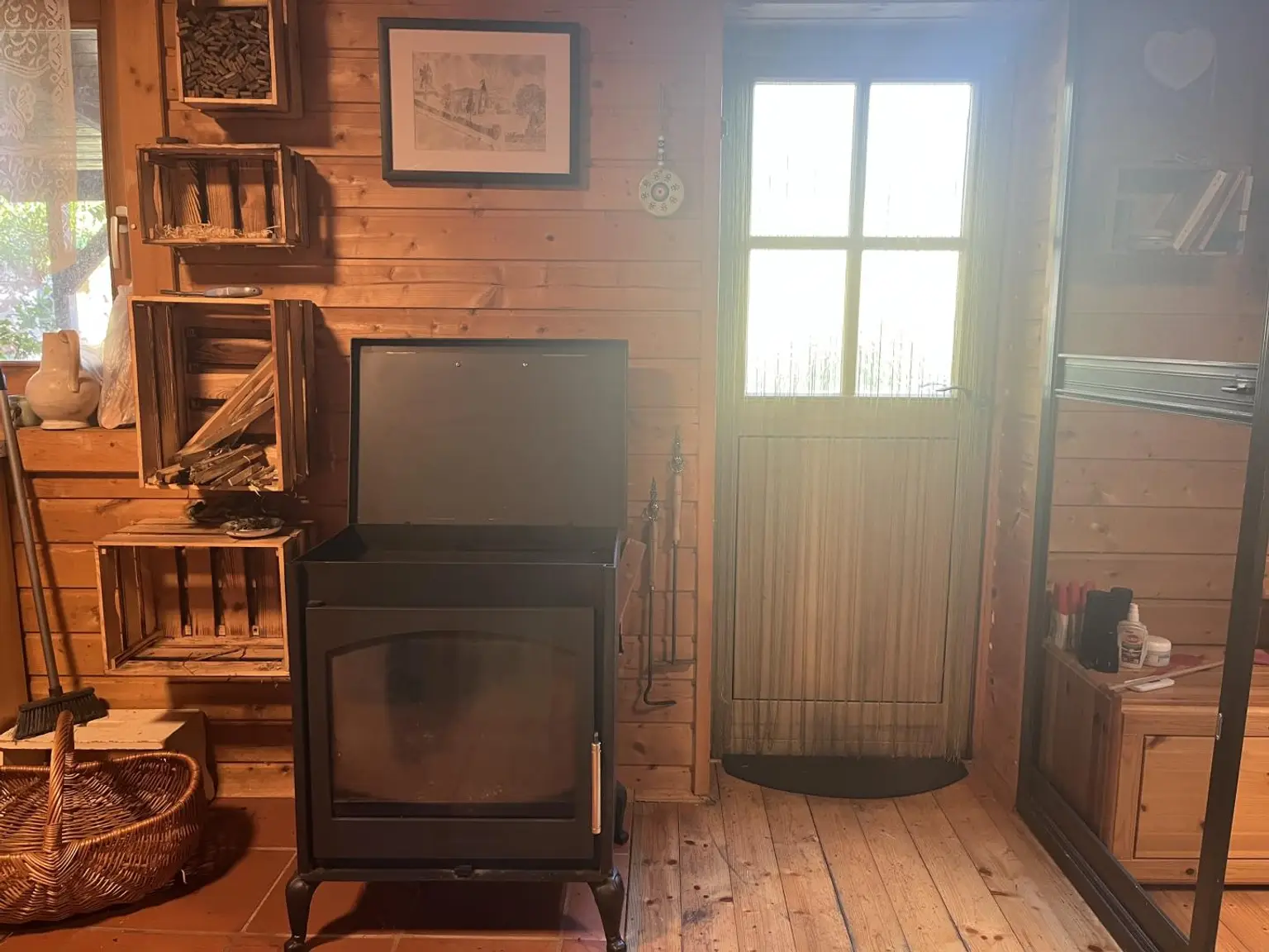 Kamin sorgt für wohlige Wärme