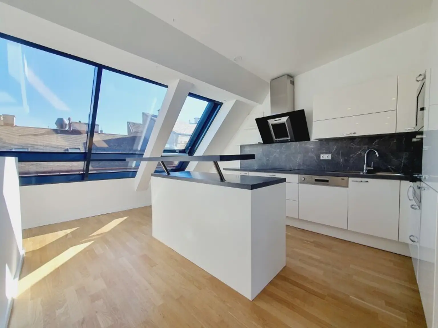 Duplex Penthouse direkt am Naschmarkt mit traumhaftem Ausblick