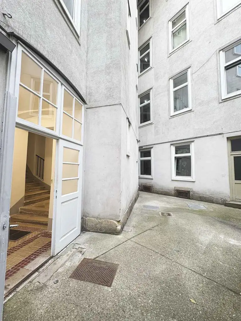 Nähe Altes AKH und Rathaus - 
Unbefristet vermietete 2 Zimmer Wohnung