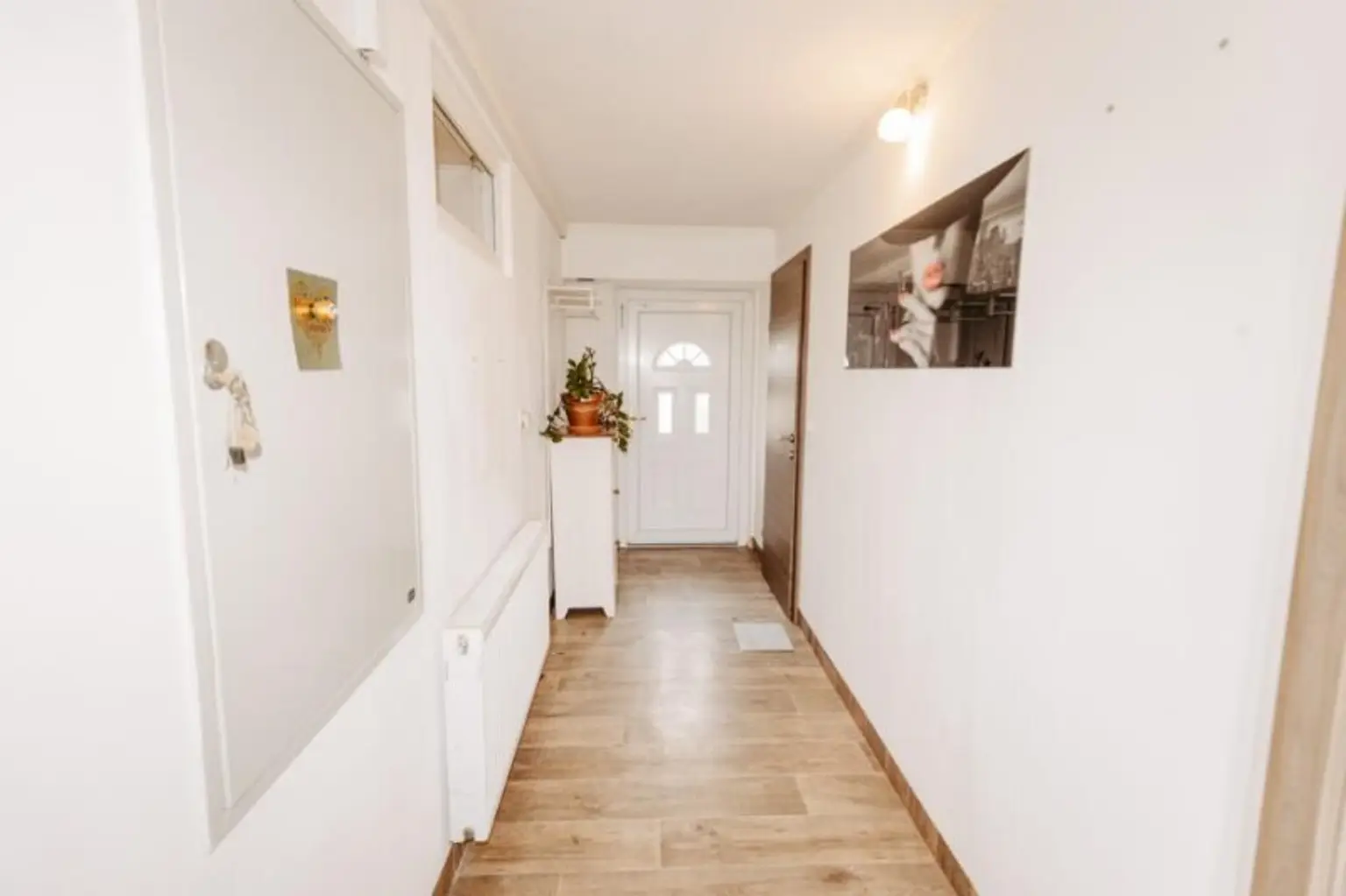 Gepflegtes, neu revitalisiertes  und liebevoll erhaltenes Landhaus. Natur, Sonne, Ruhe,  Seelenheil.