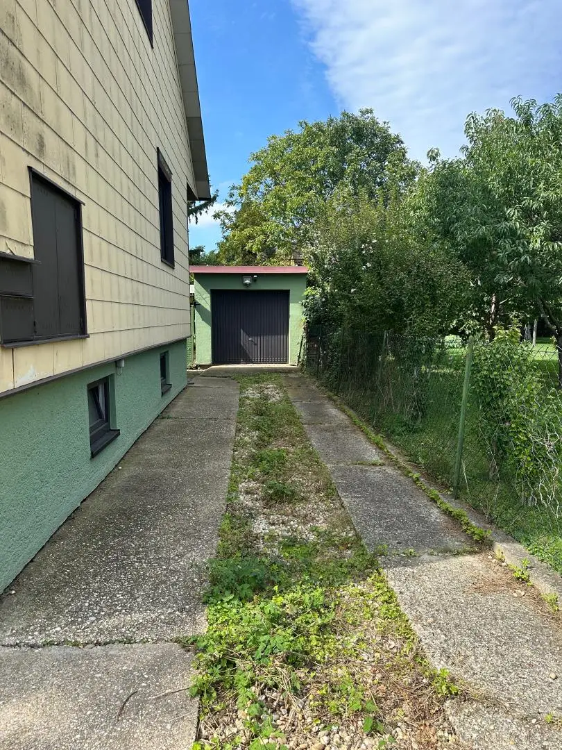 Top Preis - Sanierungsbedürftiges Einfamilienhaus auf 517 m² Grund