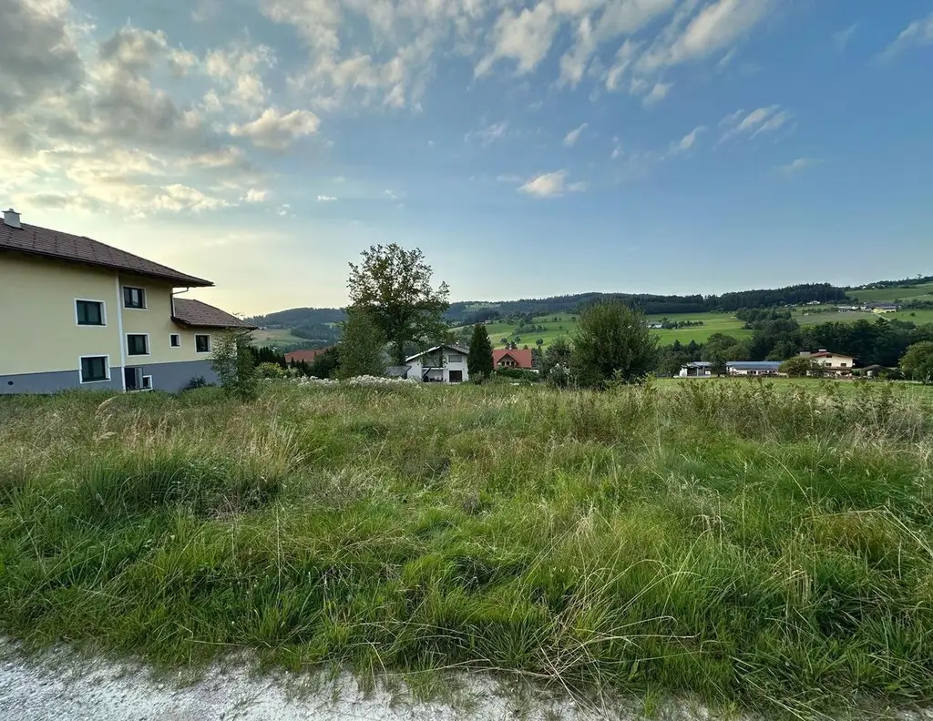 Wunderschön gelegenes Baugrundstück