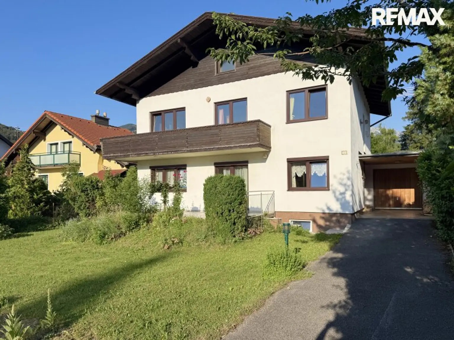 Bergblick – Zweifamilienhaus mit 171,68 m² Wfl. & 543 m² Grund in Puchberg am Schneeberg!