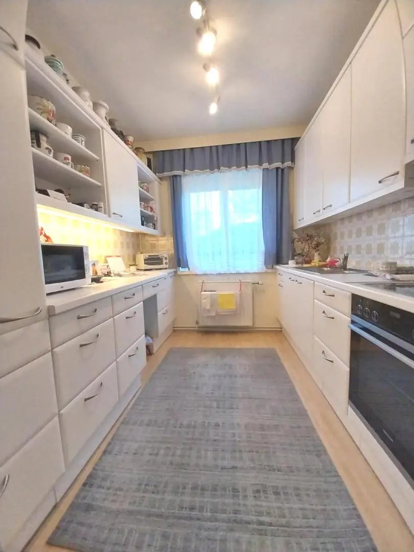 Sehr gepflegtes Einfamilienhaus, idyllische Grünlage in 3032 Eichgraben zu kaufen.