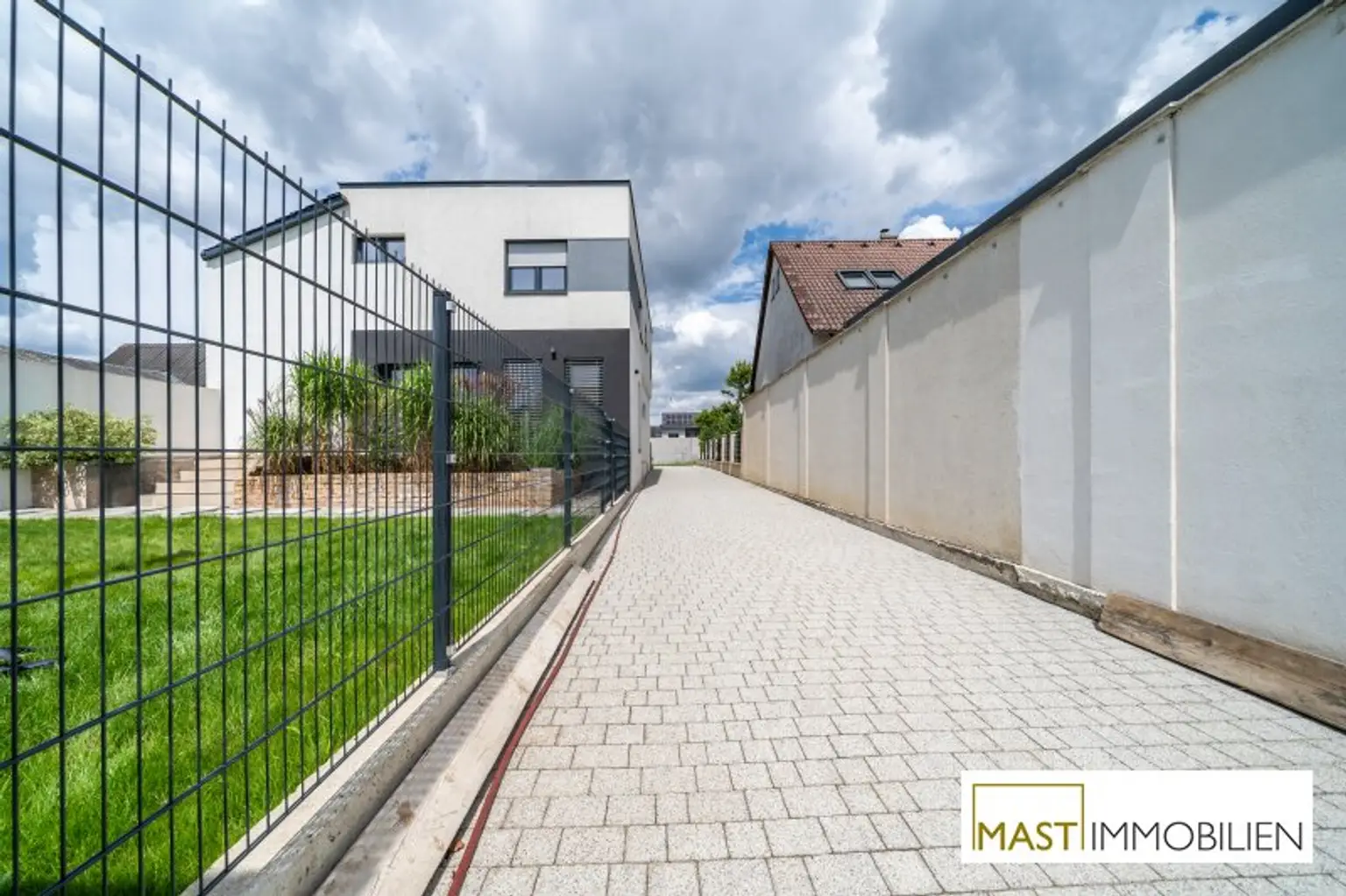 Familientraum nahe Wien! 6-Zimmer-Einfamilienhaus mit Garten & Terrasse
