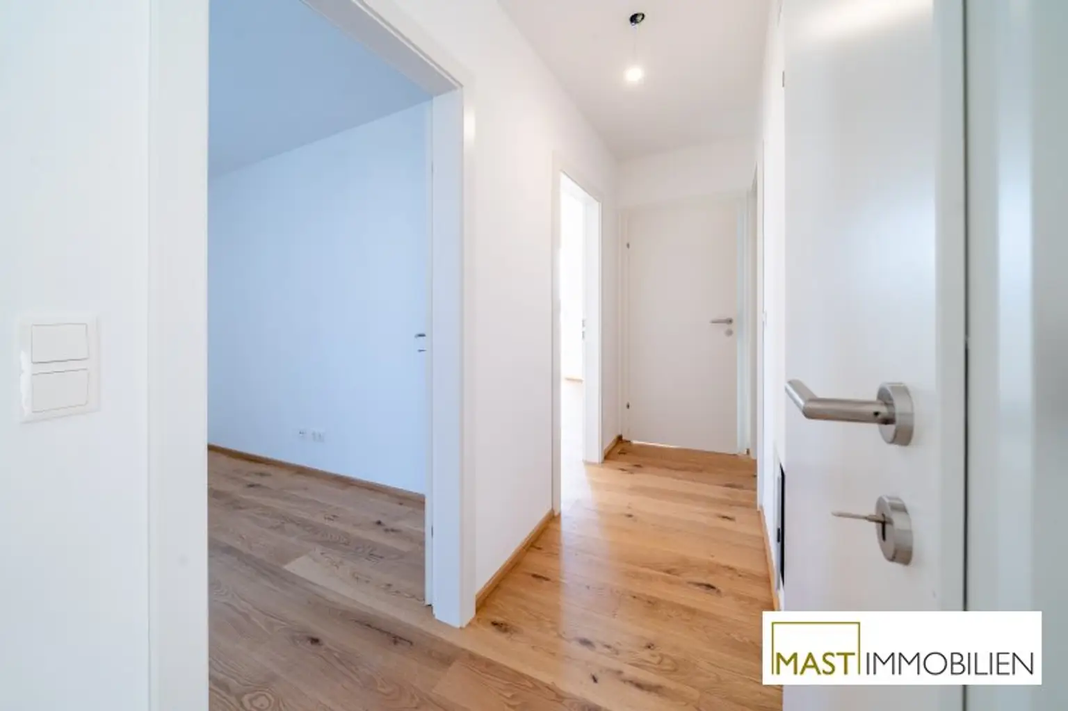 *Sommer 2025* Einzigartige Dachgeschosswohnung mit 125 qm Freifläche - Provisionsfrei!