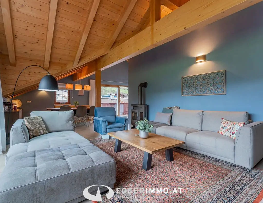 5761 Maria Alm; neu renoviertes Apartmenthaus, 4 Apartments für 22 Personen, genügend Parkplätze vorhanden, tolle Rendite !!