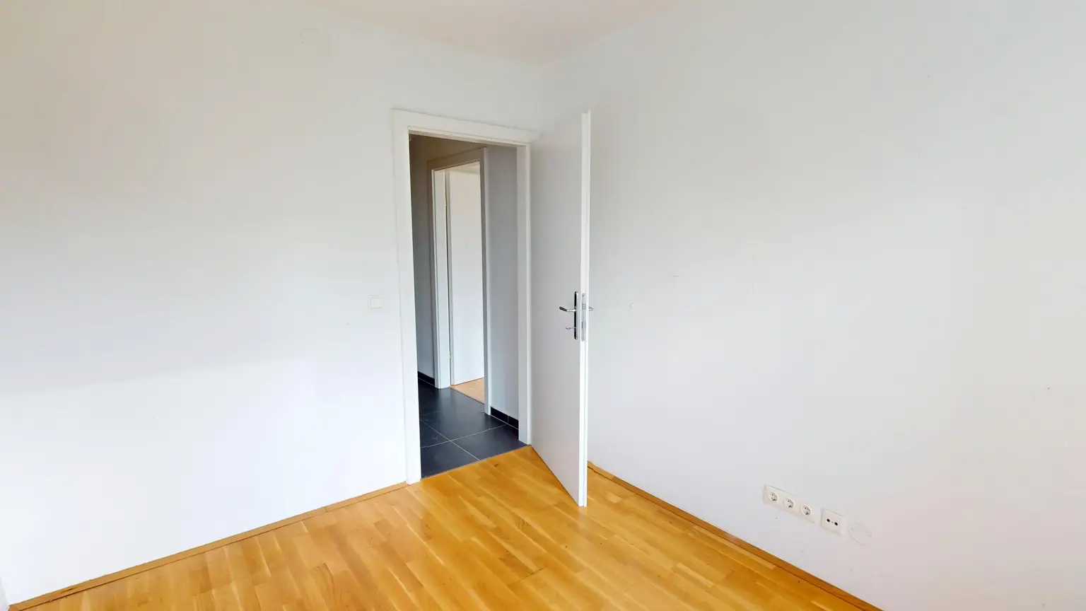 Gemütliche 2-Zimmer-Wohnung mit Grünblick in Hietzing