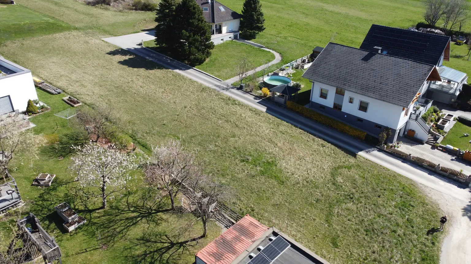 Ruhelage und Flexibilität: Ihr Bauplatz wartet auf Ihre Ideen
