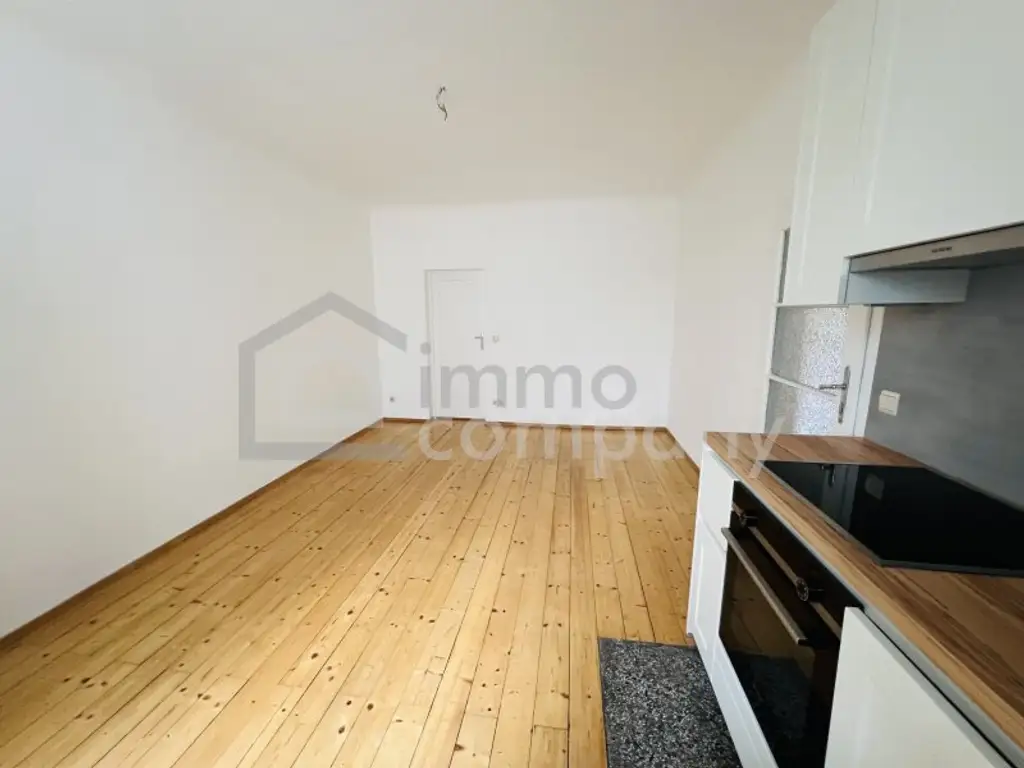 Neue schöne Wohnung mit herrlicher Aussicht! 8. Bezirk. U6 und U2!