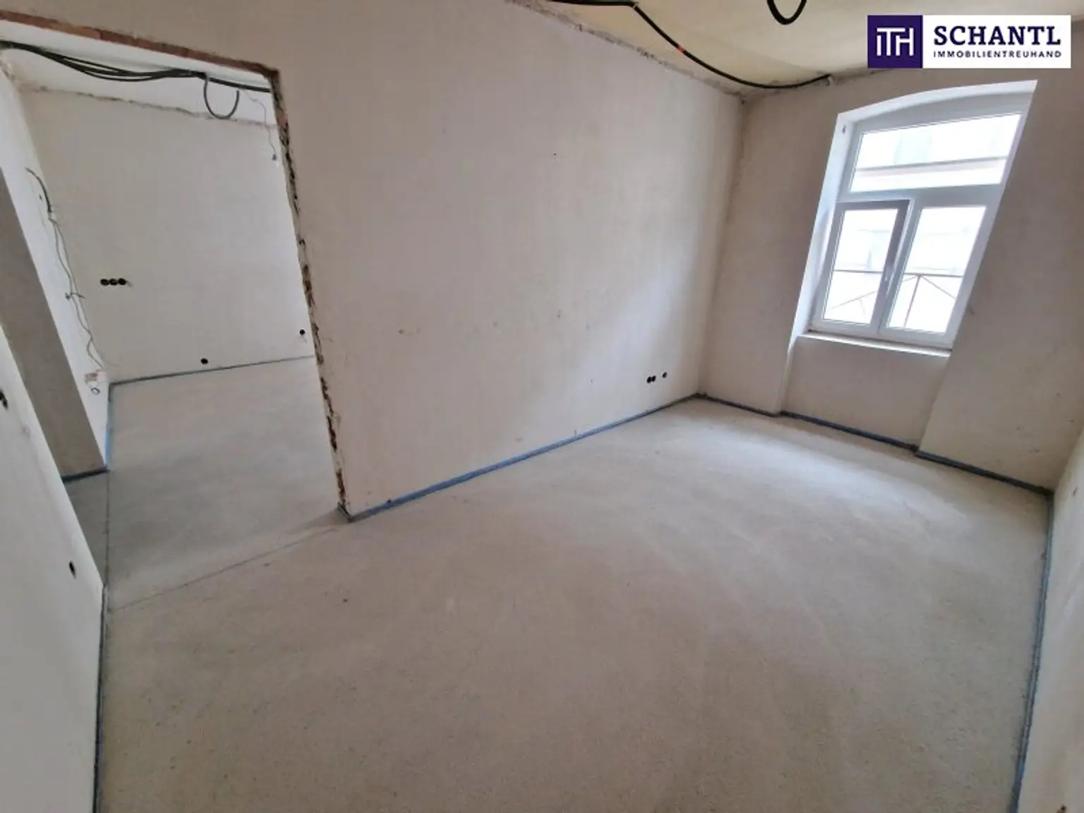 VERKAUFSSTART! Altbau-Charme trifft nachhaltigen Wohnkomfort: 3-Zimmer-Wohnung mit hochwertiger Ausstattung, Innenhofbalkon & Luftwärmepumpe– in einem generalsanierten Altbauhaus