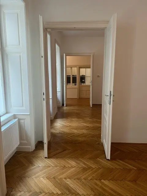 Moderne, ruhige 2-Zimmer Altbauwohnung nahe Naschmarkt