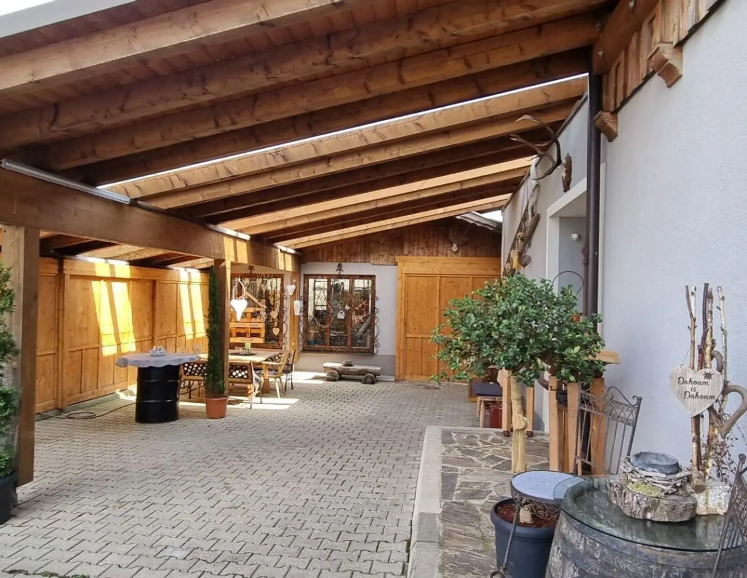 Generationenhaus (4 Wohneinheiten) in Traumlage in 8530 Deutschlandsberg