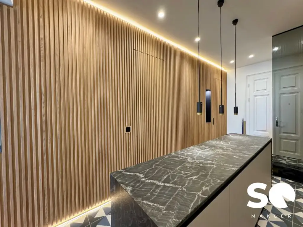 #SQ - ERSTBEZUG: STYLISHE & LUXURIÖSE ALTBAUWOHNUNG AM GETREIDEMARKT!
