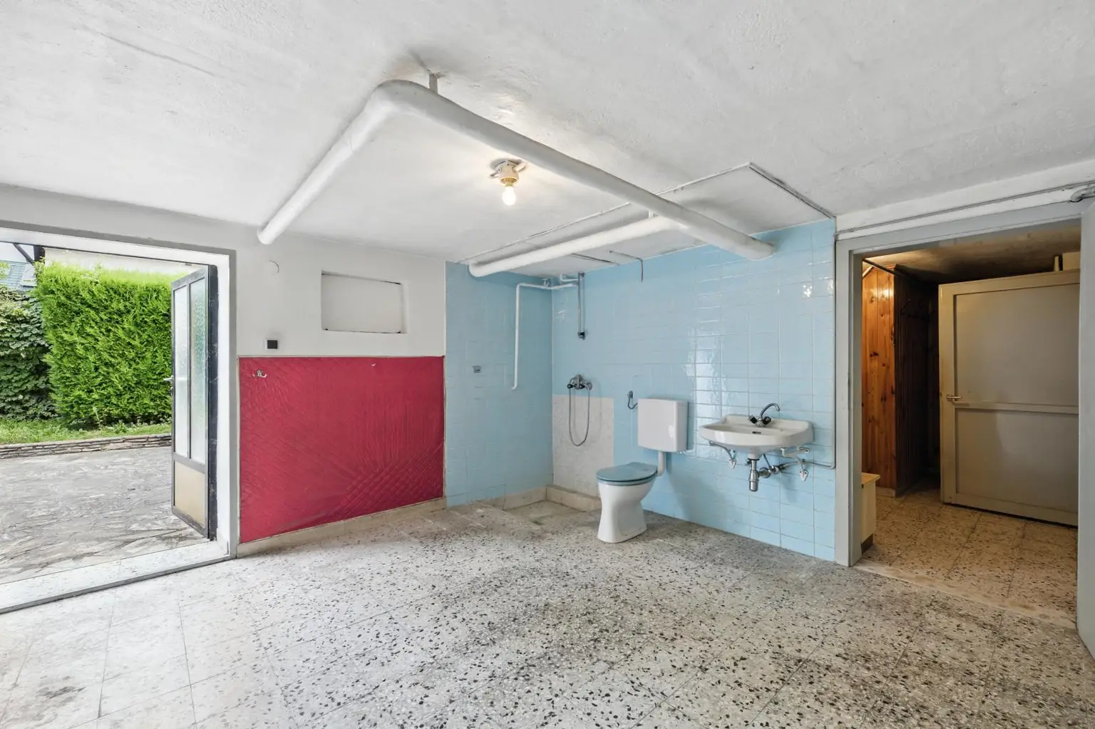 Ihr neues Zuhause: Einfamilienhaus mit vielseitigem Ausbaupotenzial in familienfreundlicher Stadtlage!