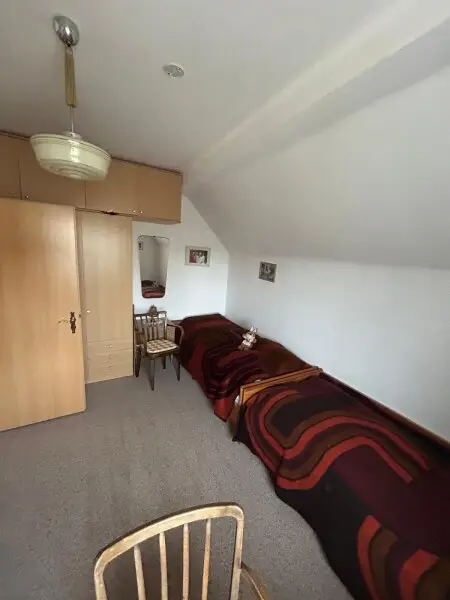 Alt aber saniertes Stadt Familienhaus – Ihr neues Zuhause für 349000 € mit Keller & Carport /  nähe medQuartier-Ärztehaus   BH & HAK Feldkirchen