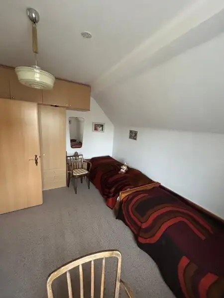 Alt aber saniertes Stadt Familienhaus – Ihr neues Zuhause für 349000 € mit Keller & Carport /  nähe medQuartier-Ärztehaus   BH & HAK Feldkirchen