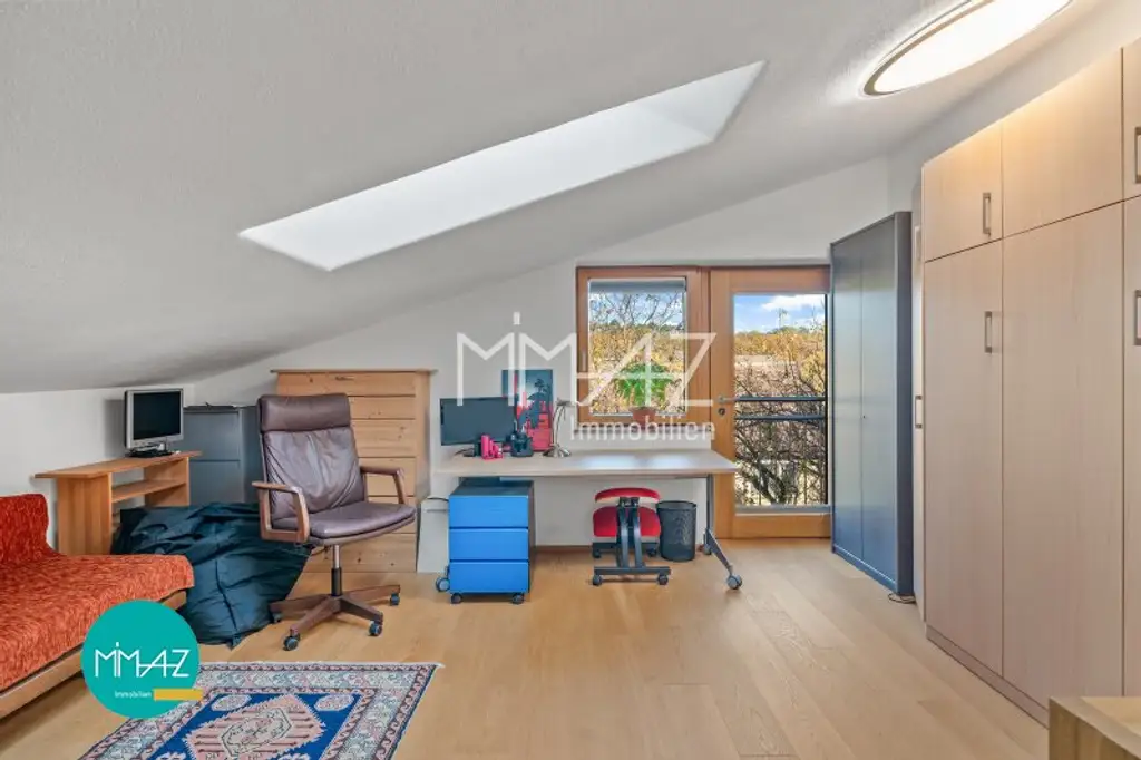 Großzügig • Hell • Außergewöhnlich! Lichtdurchflutetes Penthouse mit 3 Terrassen und Eigengarten! Weitblick inklusive!