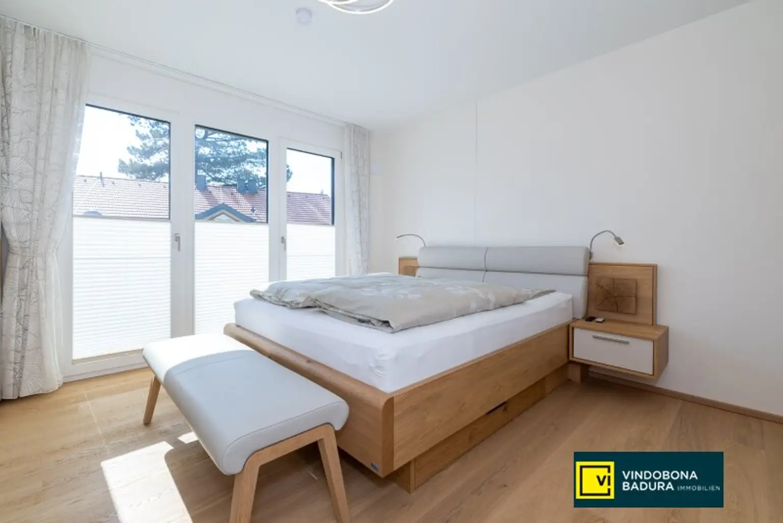 Wohnjuwel in Hietzing: Großzügige 5-Zimmer Wohnung mit Balkonterrassen, Fernblick & Garagenplatz