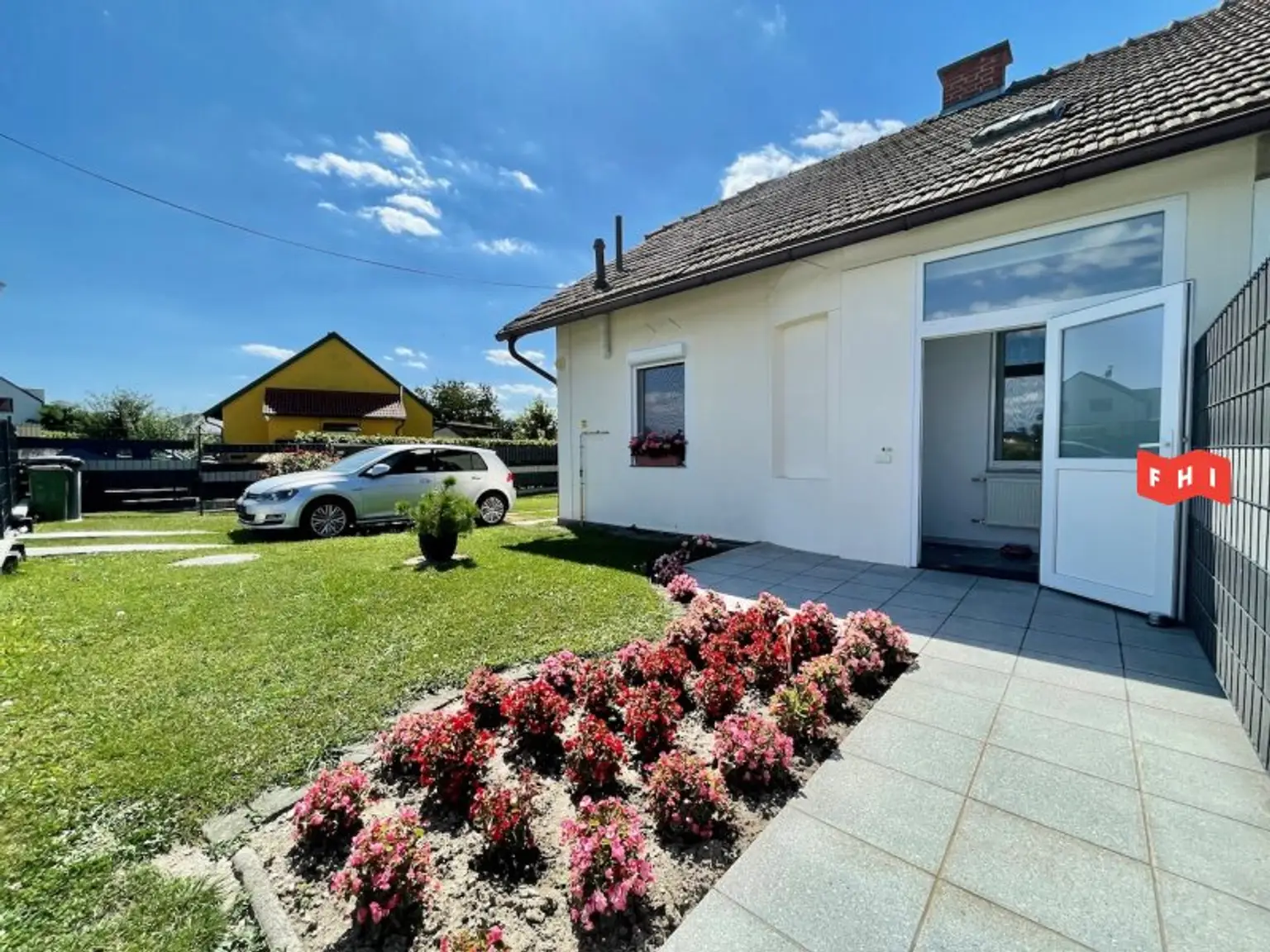 Renoviertes 3 Zimmer Einfamilienhaus mit Überdachter Terrasse, 2 Autoabstellplätzen & Klimaanlage Nähe Stadtgrenze Wien/Groß Enzersdorf