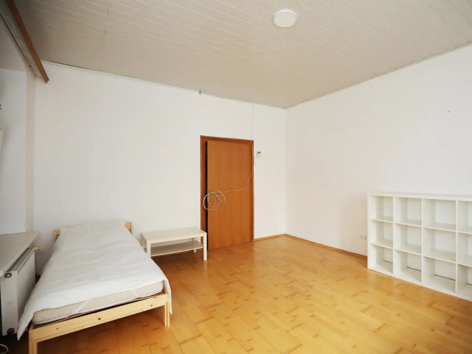 Renovierungsbedürftiges ZInshaus mit aureichend Parkplätzen im Trendbezirk Graz/Lend