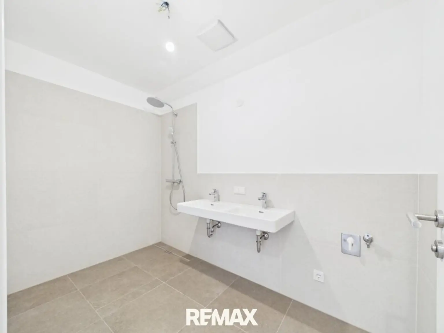 Apartment Neusiedl/See-Bad