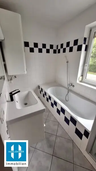 Gemütliche 85,44m² Gartenwohnung mit Einbauküche in Grieskirchen am Parzerberg zu vermieten