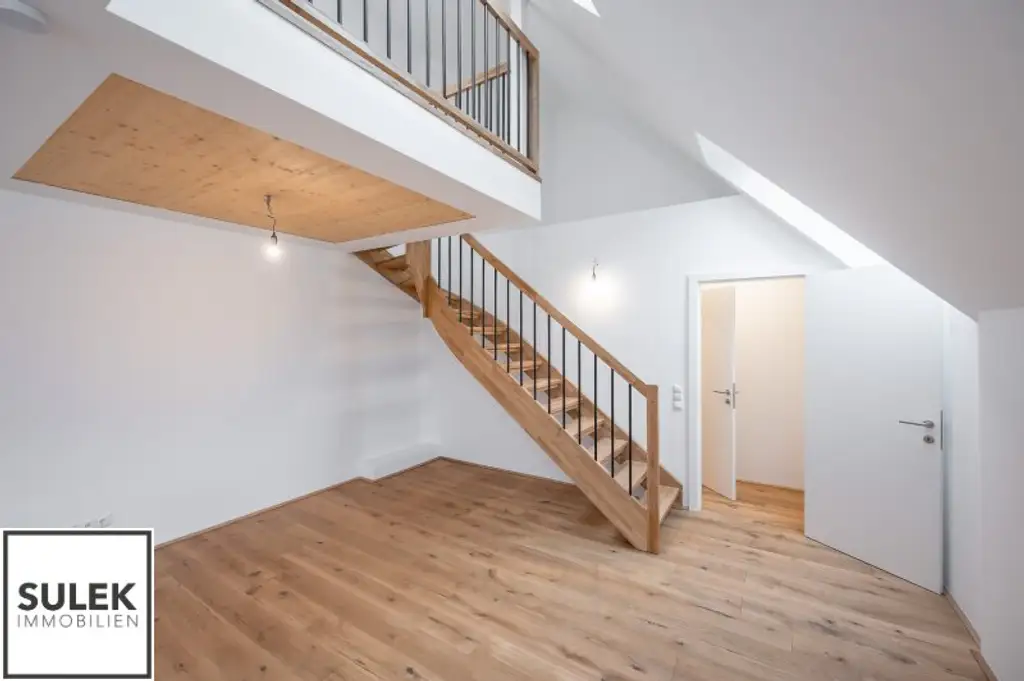 Dachgeschoßwohnung im Herzen des 2. Bezirks – 72 m² Wohnkomfort