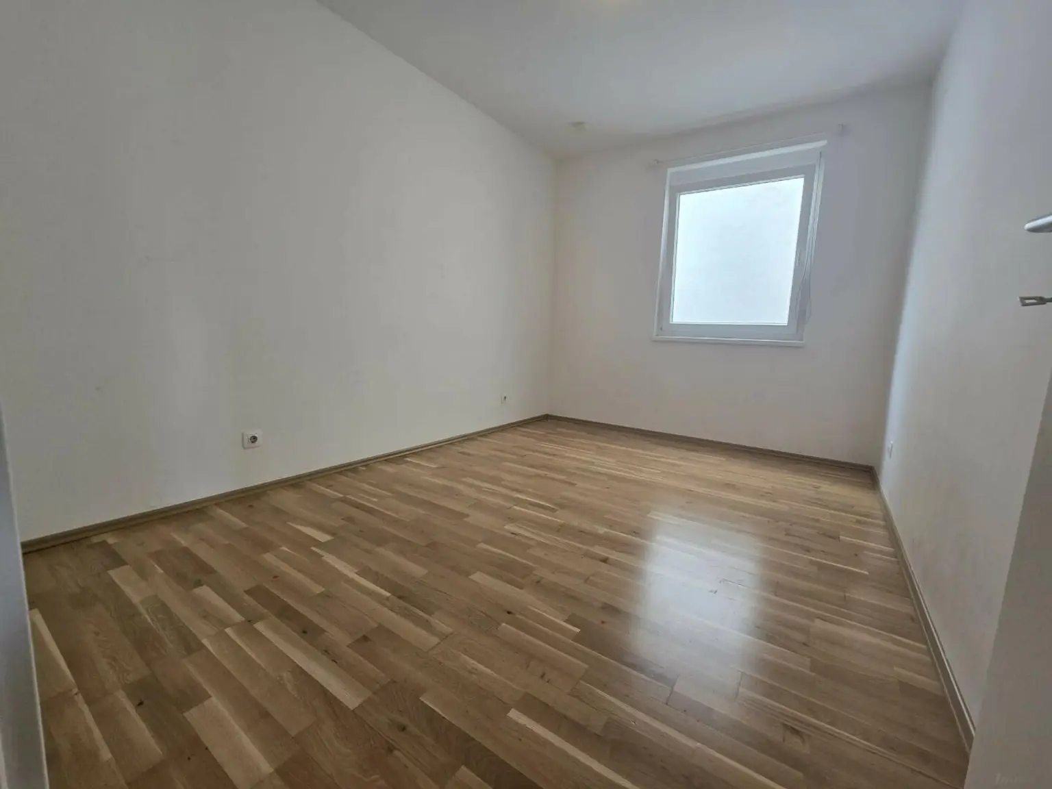 Wunderschöne Wohnung mit Balkon - Hofseite!
