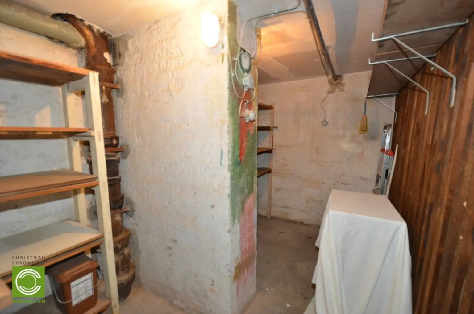 CHRISTOPH CHROMECEK IMMOBILIEN - MÖDLING - Helle, zentrumsnahe und möblierte 2,5 Zimmer zur Miete!