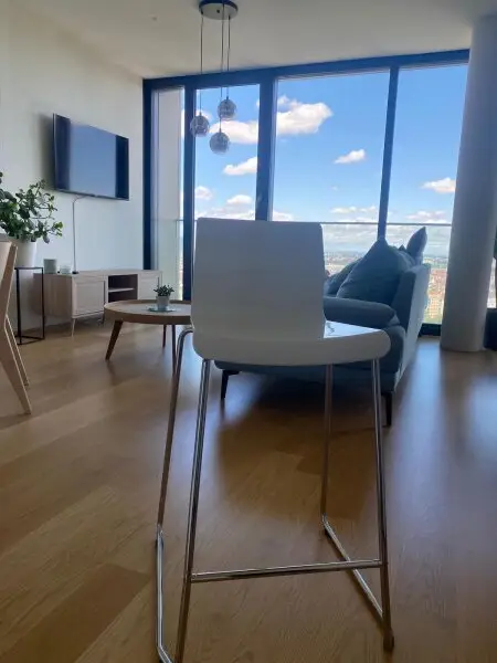 UNBEFRISTETE 2-Zimmer Neubauwohnung mit Loggia und vielen Extras im Haus!