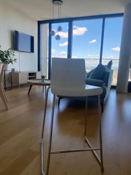 UNBEFRISTETE 2-Zimmer Neubauwohnung mit Loggia und vielen Extras im Haus!