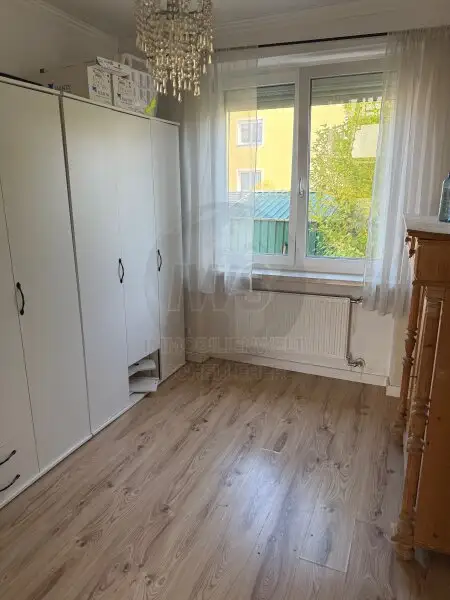 Großes Wohnhaus in Wels!     Besichtigungstermin SA 22.11. 10-12 Uhr!