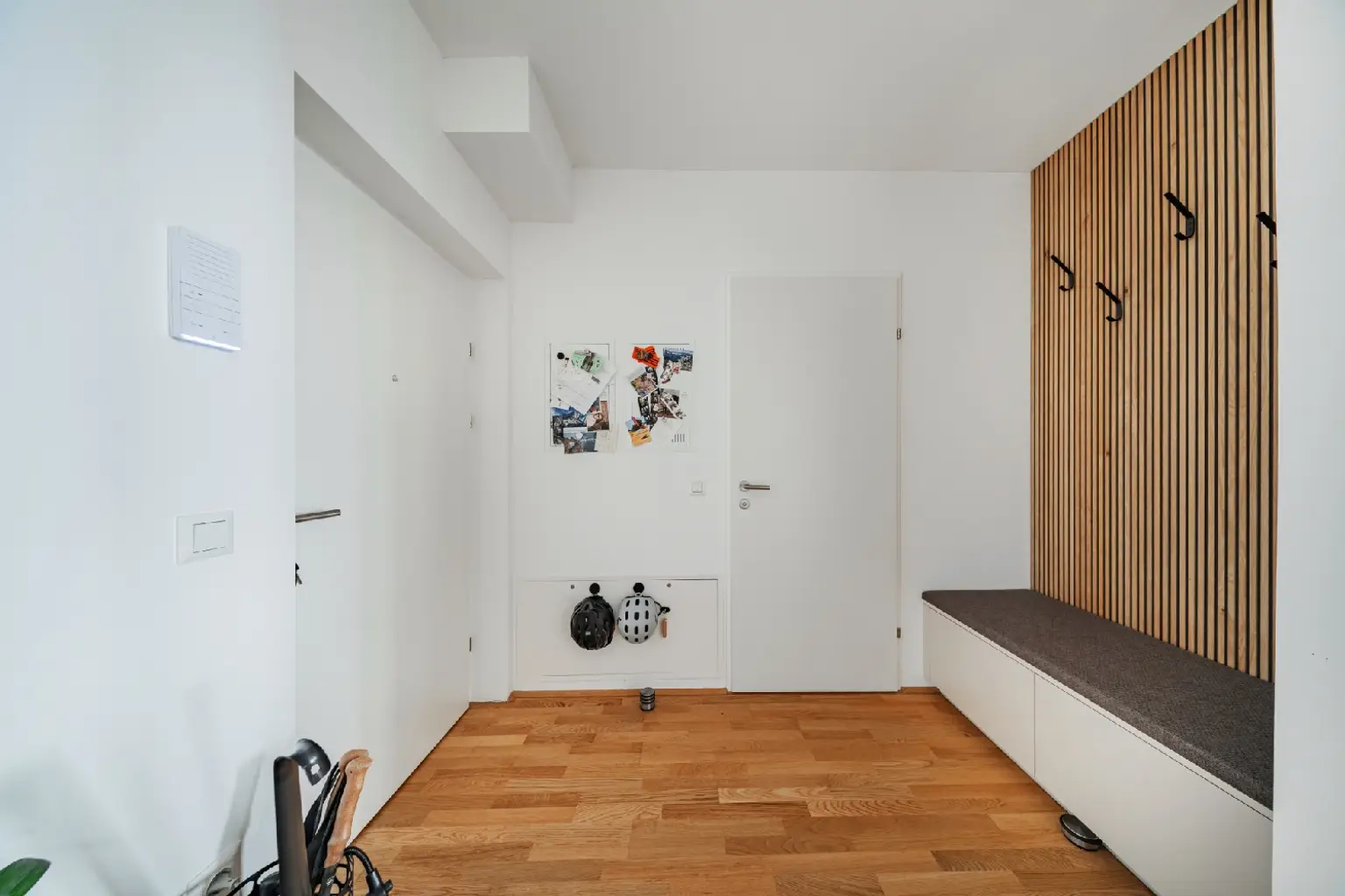 Penthouse im 34. OG mit Terrasse I 360° Wienblick I Designküche I TG Platz mit E-Ladestation