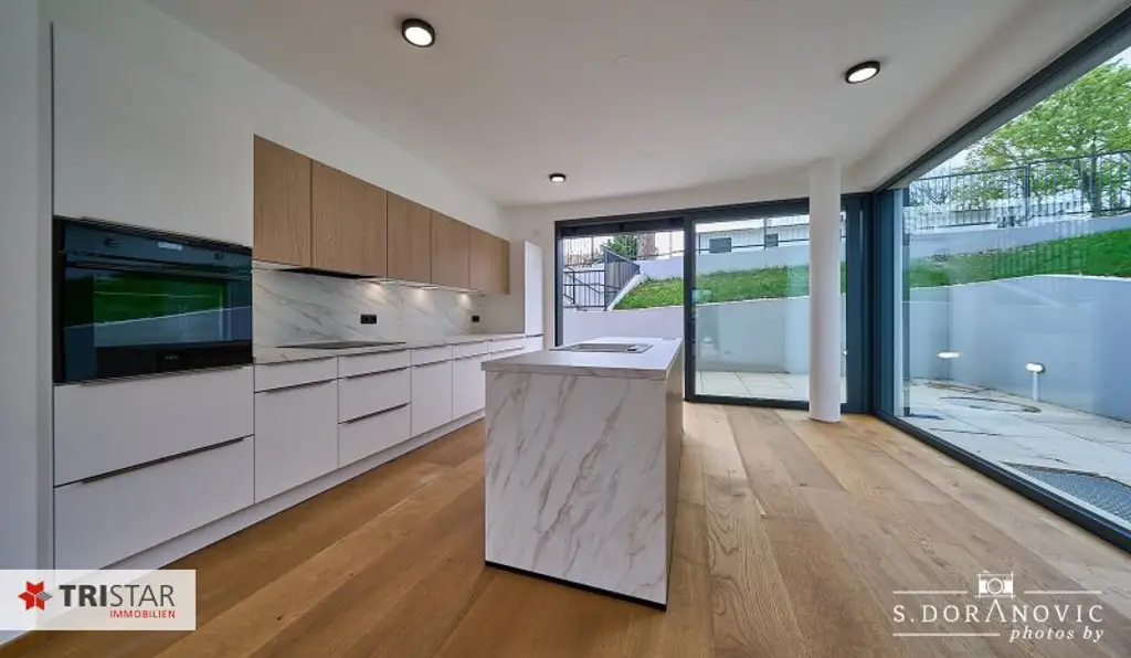 NEU! ++ Gießhübl/Maria Enzersdorf ++ Exklusives Haus mit Pool, Garten, Dachterrasse & 2 Carport-Stellplätzen ++ Vollunterkellert ++ inkl. Küche ++